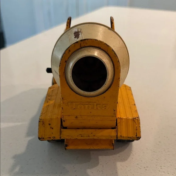 Vintage Tonka Yellow Cement Mixer Truck - Picture 2 of 6